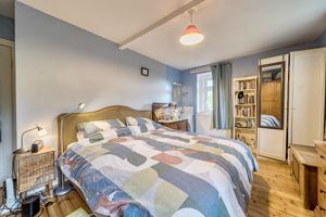 Photo 4- click for photo gallery